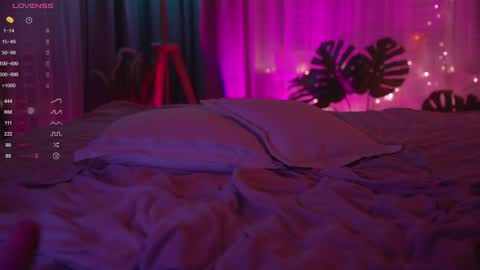 Snapshot of lovellynelly chatting on 12/02/24, 06:43 Nelly online show from 12/02/24, 06:43