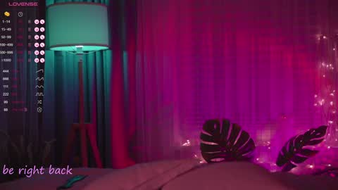 Snapshot of lovellynelly chatting on 01/14/25, 10:34 Nelly online show from 01/14/25, 10:34