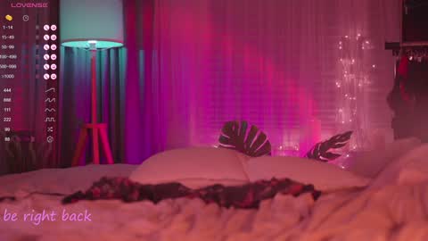 Snapshot of lovellynelly chatting on 01/17/25, 06:23 Nelly online show from 01/17/25, 06:23