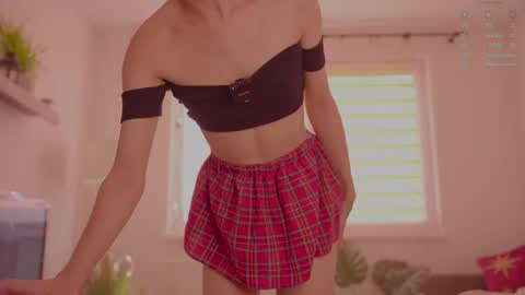 Snapshot of lovellynelly chatting on 10/13/25, 12:27 Nelly online show from 10/13/25, 12:27