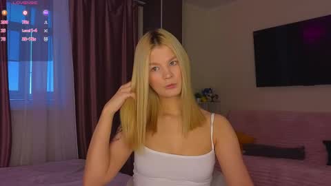 Jenny online show from 04/07/26, 03:29