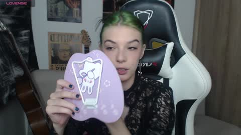 Cassie online show from 12/20/24, 11:58