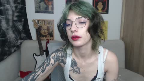 Cassie online show from 02/04/25, 02:49