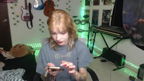 Cassie online show from 12/05/25, 05:16