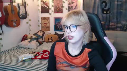 Cassie online show from 06/05/26, 12:17