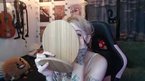 Cassie online show from 06/19/26, 12:15