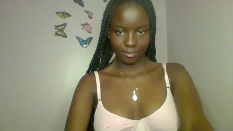 Snapshot of lovely_choco chatting on 12/18/25, 06:58 Choco online show from 12/18/25, 06:58
