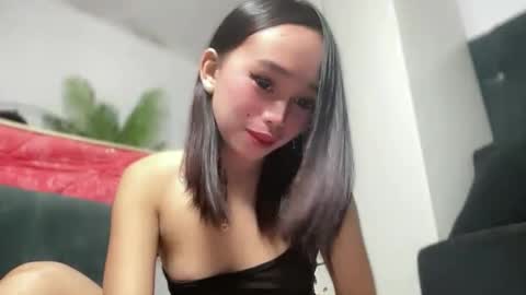 lovely_cittie18 online show from 09/14/25, 10:03