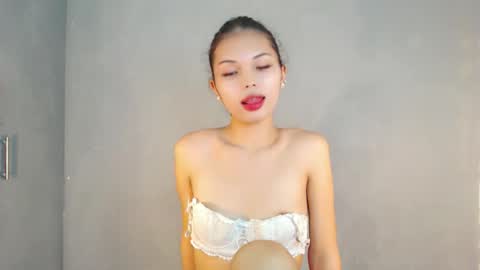  Precious  . online show from 06/11/26, 02:00