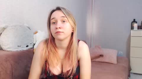 Snapshot of lovely_hayley chatting on 11/27/25, 09:39 Lovely Hayley online show from 11/27/25, 09:39