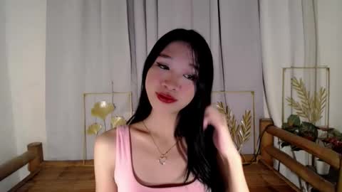 lovely_jasleen online show from 05/18/26, 10:48