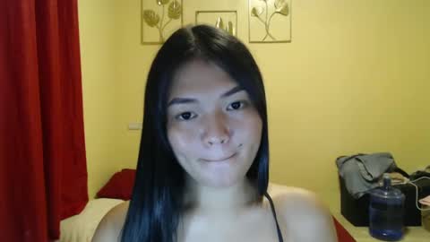 Lovely Laura online show from 12/04/24, 02:04