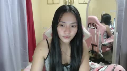 lovely_leah23 online show from 09/08/25, 09:25