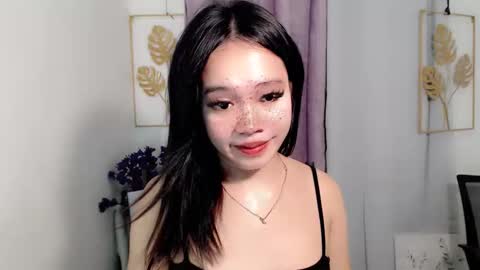 lovely_lianne online show from 04/26/26, 03:37