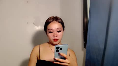 lovely_lianne online show from 05/27/26, 05:26