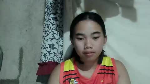 lovely_marie572336 online show from 04/10/26, 04:23