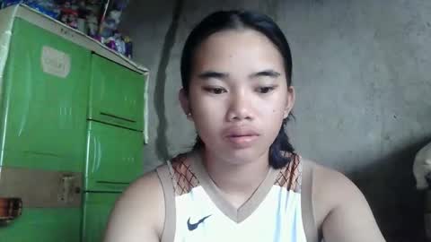 lovely_marie572336 online show from 05/05/26, 10:40