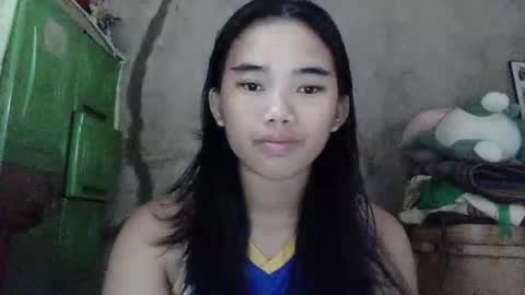 lovely_marie572336 online show from 05/23/26, 03:12