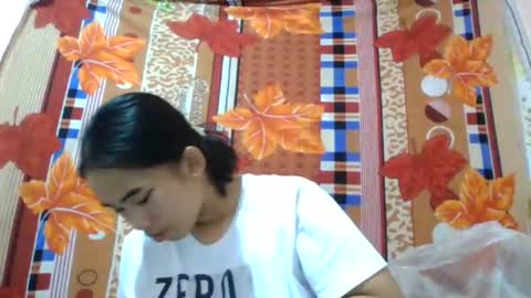 lovely_marie572336 online show from 07/22/26, 03:04
