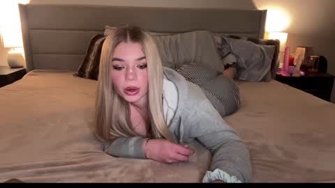 Megan online show from 01/05/25, 06:13