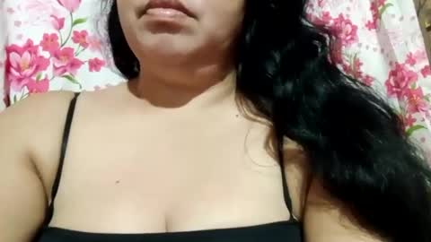 Snapshot of lovely_orchid chatting on 02/15/25, 01:27 lovely_orchid online show from 02/15/25, 01:27