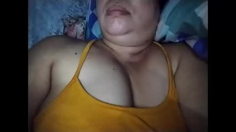 Snapshot of lovely_orchid chatting on 12/14/25, 06:45 lovely_orchid online show from 12/14/25, 06:45