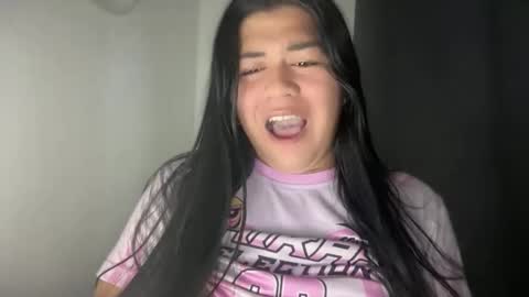 lovely_ricaxxx online show from 11/14/25, 04:44