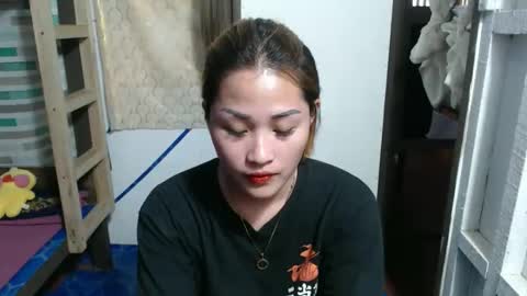 Snapshot of lovely_singlemom chatting on 03/01/26, 05:31 ask me dear online show from 03/01/26, 05:31
