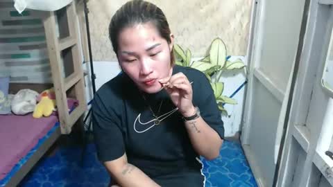 Snapshot of lovely_singlemom chatting on 03/21/26, 02:49 ask me dear online show from 03/21/26, 02:49