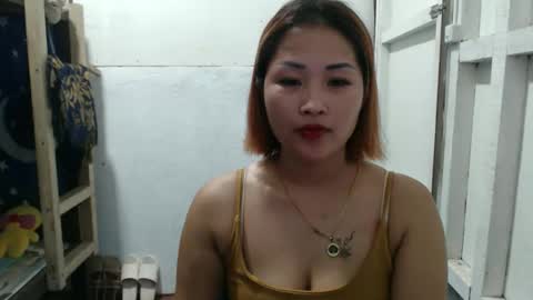 Snapshot of lovely_singlemom chatting on 05/03/26, 10:43 ask me dear online show from 05/03/26, 10:43