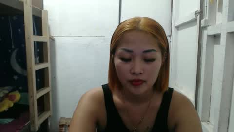 Snapshot of lovely_singlemom chatting on 05/12/26, 03:47 ask me dear online show from 05/12/26, 03:47