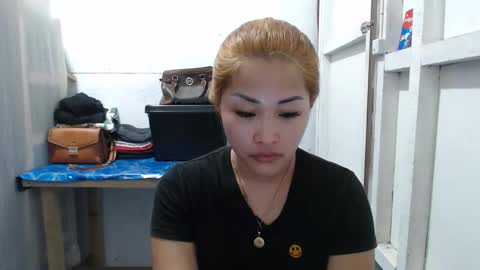 Snapshot of lovely_singlemom chatting on 05/15/26, 10:28 ask me dear online show from 05/15/26, 10:28