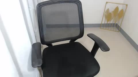 call me Ann online show from 11/22/25, 08:41