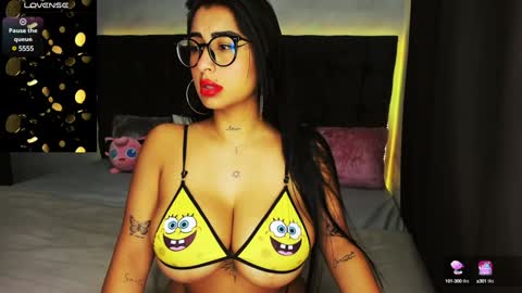 Snapshot of lovely_violet13 chatting on 01/27/25, 12:58 lovely violet13 online show from 01/27/25, 12:58