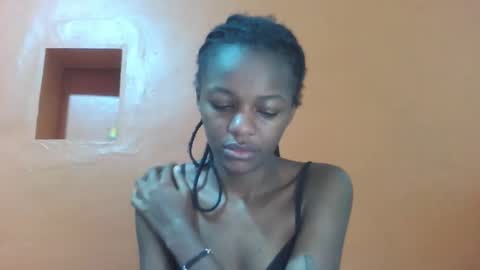 Lovely yvonne online show from 10/15/25, 03:17