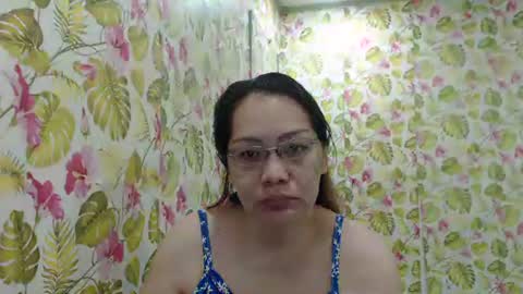 Snapshot of lovelyasiancutie chatting on 09/14/25, 09:03 lovelyasiancutie online show from 09/14/25, 09:03
