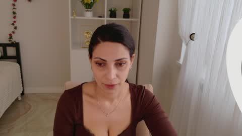Snapshot of lovelybeatricee chatting on 04/02/26, 08:01 Beatrice online show from 04/02/26, 08:01
