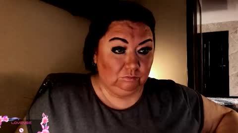 Anelana online show from 09/30/25, 06:07