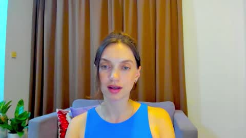 Mia online show from 11/03/25, 01:23