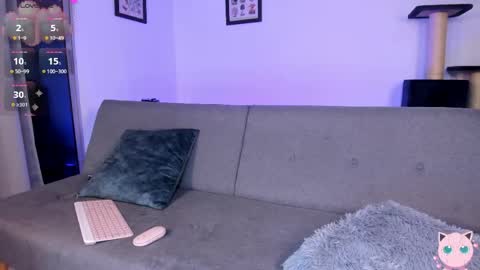   online show from 06/05/26, 06:52