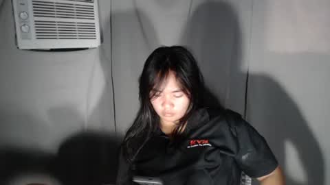 Snapshot of lovelykadita chatting on 10/25/25, 12:29 Kadita3 online show from 10/25/25, 12:29