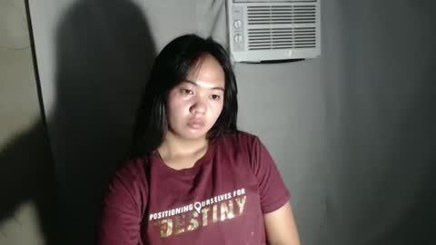 Snapshot of lovelykadita chatting on 11/04/25, 12:21 Kadita3 online show from 11/04/25, 12:21