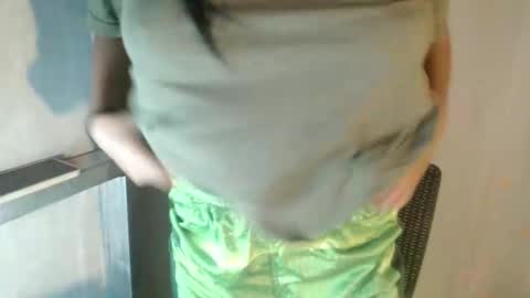 Snapshot of lovelykadita chatting on 11/23/25, 05:29 Kadita3 online show from 11/23/25, 05:29