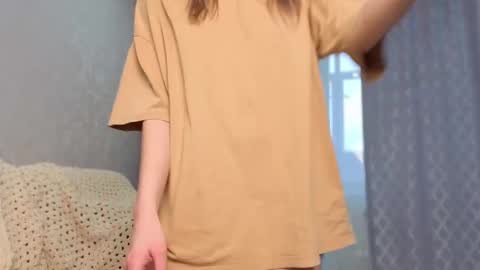 Snapshot of lovelykatea chatting on 11/02/25, 07:55 Kate only online show from 11/02/25, 07:55