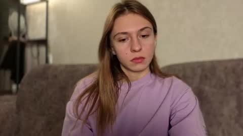 Snapshot of lovelykatea chatting on 11/15/25, 12:02 Kate only online show from 11/15/25, 12:02