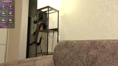 Snapshot of lovelykatea chatting on 12/18/25, 12:33 Kate only online show from 12/18/25, 12:33