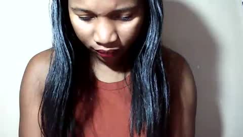 lovelylarra online show from 07/03/26, 08:43