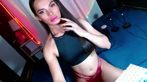 lovelymiss_shyna11 online show from 01/06/25, 11:51