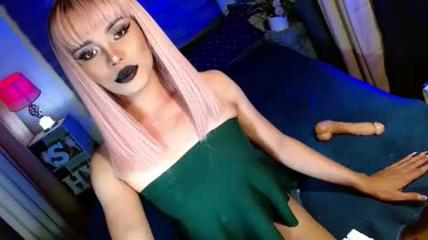 lovelymiss_shyna11 online show from 10/03/25, 06:21
