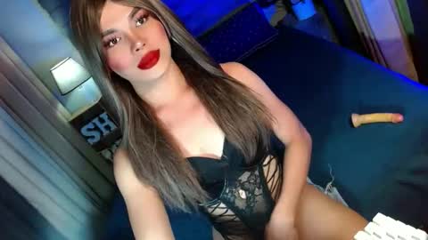 Snapshot of lovelymiss_shyna11 chatting on 01/07/26, 12:07 lovelymiss_shyna11 online show from 01/07/26, 12:07
